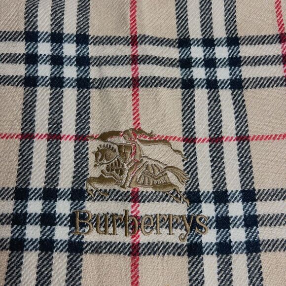 Burberry 100% Wool Scarf - Picture 7 of 10